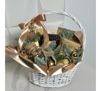 Подарунковий кошик Новорічна карамель
