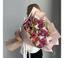 Bouquet of 25 Alstroemerias