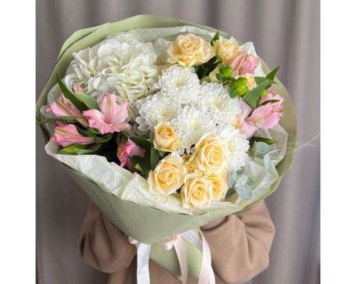 Bouquet with hydrangea bush trojans and alstroemeria