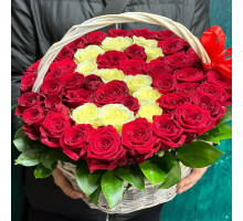 Letter of roses in a basket